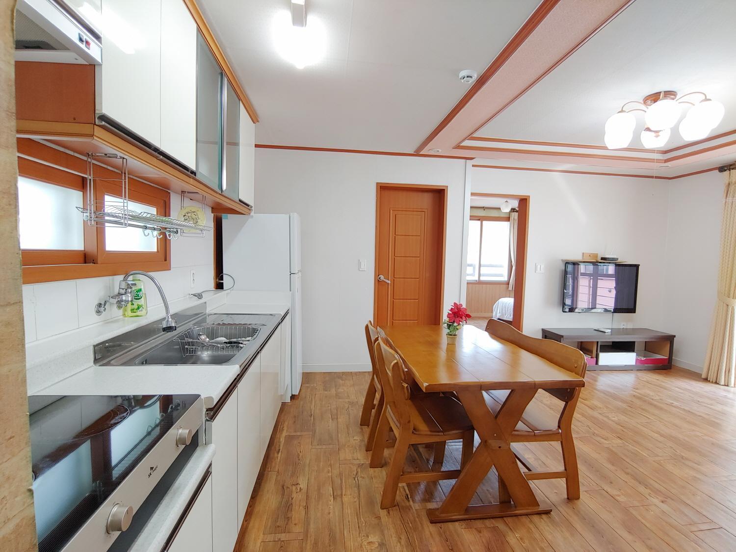 مدينة سيوجويبو Seongsan Sunrise Pension المظهر الخارجي الصورة