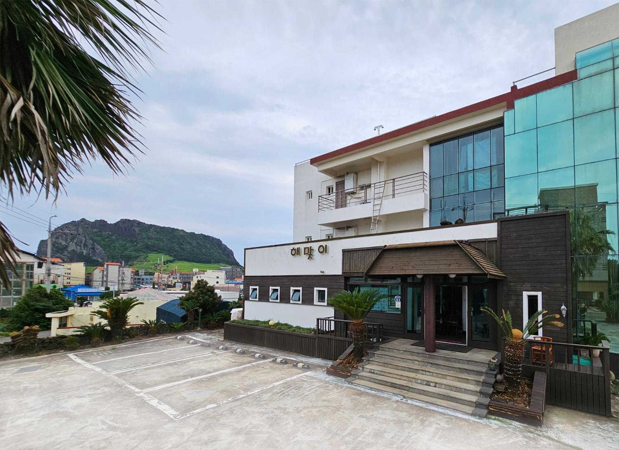 مدينة سيوجويبو Seongsan Sunrise Pension المظهر الخارجي الصورة